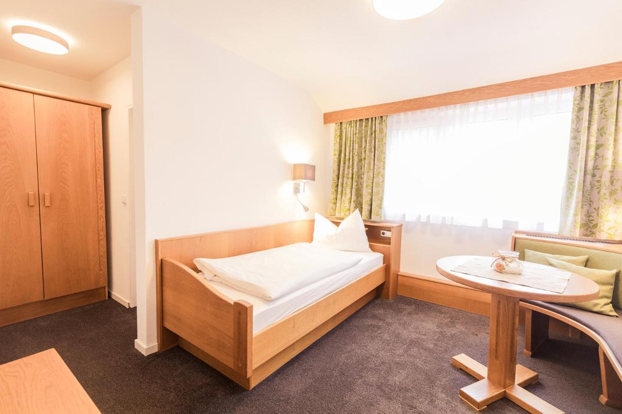 Landhotel Waldeck Fremdingen Exterior photo